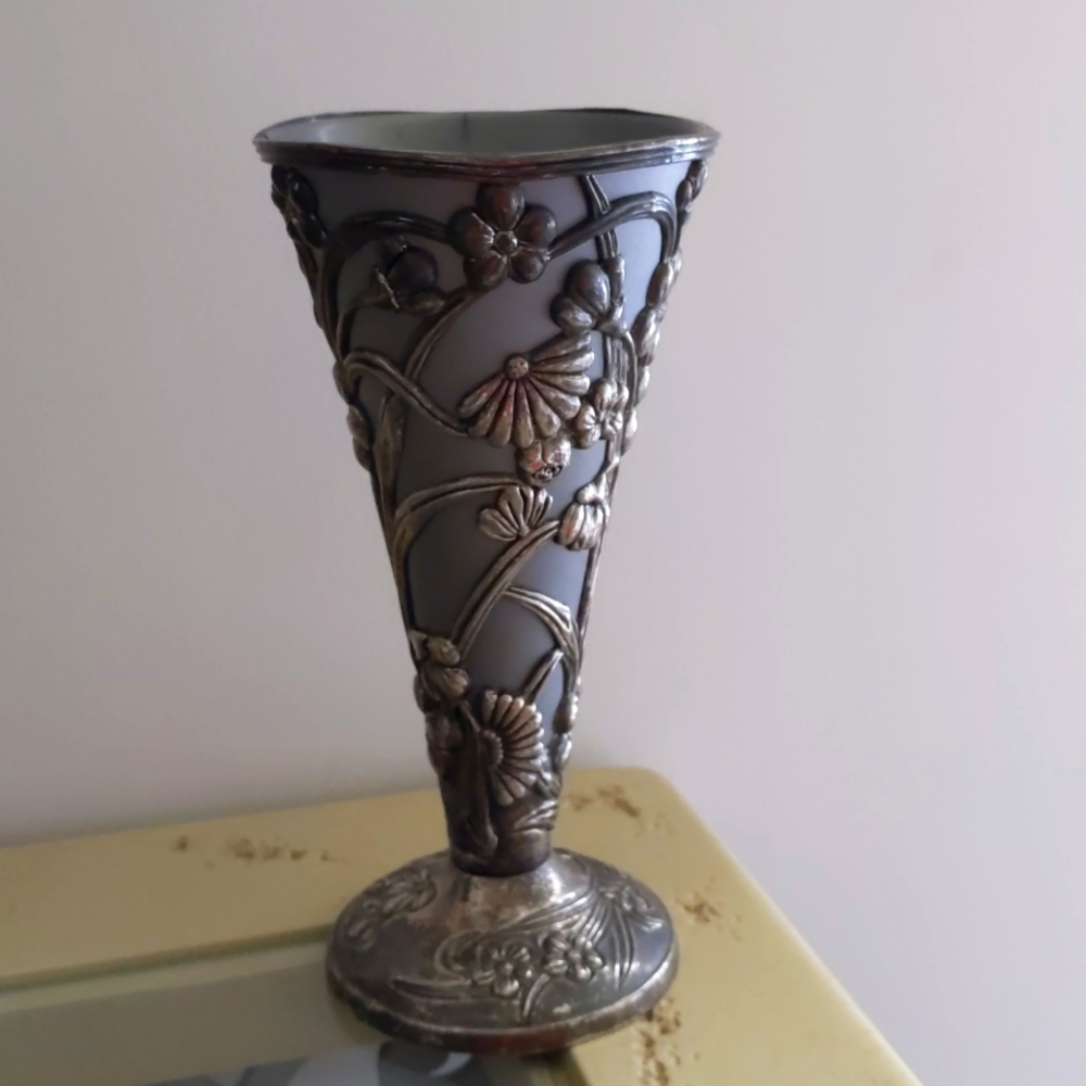 Metal vase